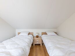 Ideal Holiday Home by the sea