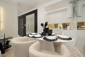 Apartment Wrocław by Renters Prestige