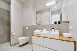 Downtown Apartments Living