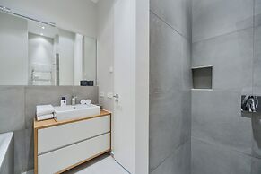 Downtown Apartments Living