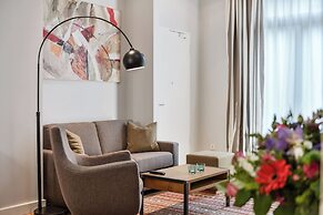 Downtown Apartments Living