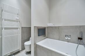 Downtown Apartments Living