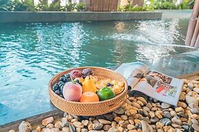 Signature Beachside Condotel Nha Trang