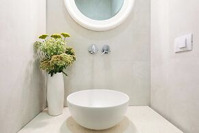 Hedera Estate, Hedera A8