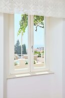 Hedera Estate, Hedera A8