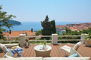 Hedera Estate, Hedera A8