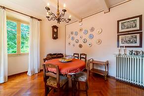 A due Passi dal Belvedere by Wonderful Italy