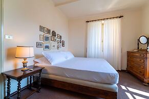 A due Passi dal Belvedere by Wonderful Italy