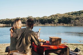 Mmakuba Private Game Lodge