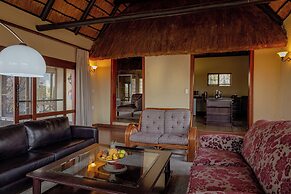 Mmakuba Private Game Lodge
