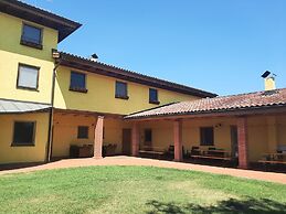 Corte all'Olmo