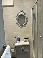 Romford Studio Retreat