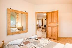 TatryTop Panorama Lux jacuzzi sauna