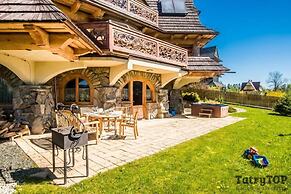 TatryTop Panorama Lux jacuzzi sauna