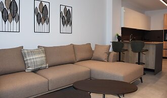 Casa di Pino in Paradisi Square Near Airport