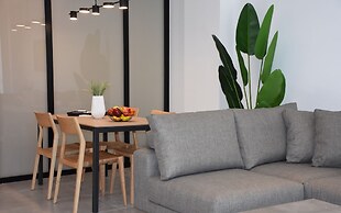 Casa di Pino in Paradisi Square Near Airport