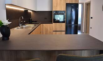 Casa di Pino in Paradisi Square Near Airport