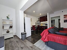 Modern Apartment Nikola in a Quiet Area