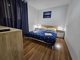 Modern Apartment Nikola in a Quiet Area