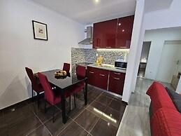 Modern Apartment Nikola in a Quiet Area