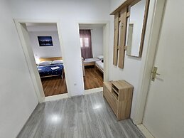 Modern Apartment Nikola in a Quiet Area