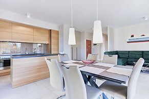 Baltic Park Plaza by Baltic Home