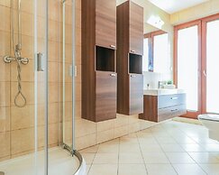 Baltic Park Plaza by Baltic Home