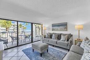 This Condo Is Located In One Of Islamorada's Most Prestigious Condo Co
