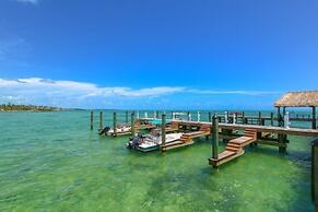 This Condo Is Located In One Of Islamorada's Most Prestigious Condo Co