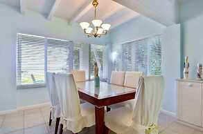 Waterfront Home With Beautiful Views 1 Bedroom Home by RedAwning