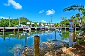 Waterfront Home With Beautiful Views 1 Bedroom Home by RedAwning