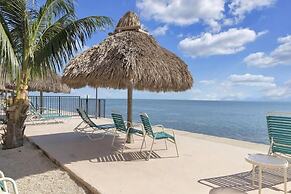 Updated Unit With Beautiful Florida Bay Sunsets 1 Bedroom Condo by Red