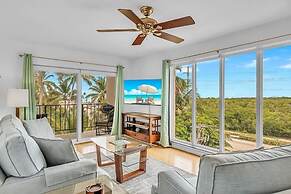 Updated Unit With Beautiful Florida Bay Sunsets 1 Bedroom Condo by Red