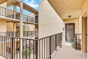 Updated Unit With Beautiful Florida Bay Sunsets 1 Bedroom Condo by Red