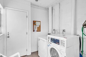 Updated Unit With Beautiful Florida Bay Sunsets 1 Bedroom Condo by Red