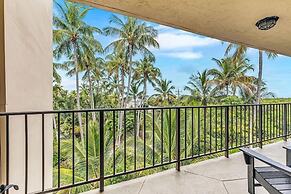 Updated Unit With Beautiful Florida Bay Sunsets 1 Bedroom Condo by Red