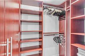 Updated Unit With Beautiful Florida Bay Sunsets 1 Bedroom Condo by Red