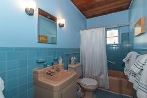 2 Houses Located On A Private Peninsula. 4 Bedroom Home by RedAwning