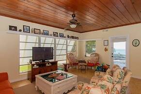 2 Houses Located On A Private Peninsula. 4 Bedroom Home by RedAwning