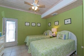 2 Houses Located On A Private Peninsula. 4 Bedroom Home by RedAwning