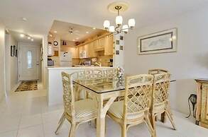 Exceptional Condo With Panoramic Views Of The Atlantic Ocean. 2 Bedroo