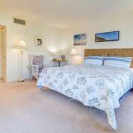 Beautiful Unit In One Of The Most Prestigious Condo Complex In Islamor