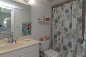 This Oceanfront Condo Is Absolutely Beautiful. 2 Bedroom Condo by RedA