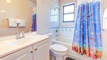 Bayfront Townhome With Boat Slip, Pool And Beach 2 Bedroom Townhouse b