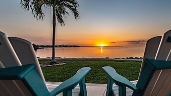 Bayfront Townhome With Boat Slip, Pool And Beach 2 Bedroom Townhouse b