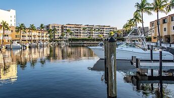 Bayfront Townhome With Boat Slip, Pool And Beach 2 Bedroom Townhouse b