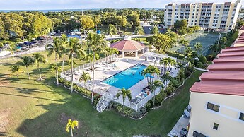 Bayfront Townhome With Boat Slip, Pool And Beach 2 Bedroom Townhouse b