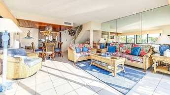 Bayfront Townhome With Boat Slip, Pool And Beach 2 Bedroom Townhouse b