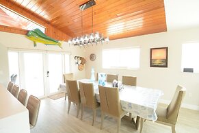 Beautiful Canal Front Home With Above Ground Pool, Dock And Fish Clean