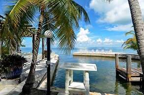 Complete Duplex On Gated Bayfront Property 4 Bedroom Apts by RedAwning